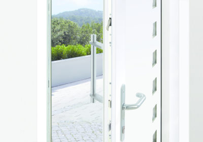 V STV Tuer offen CMYK 300dpi print